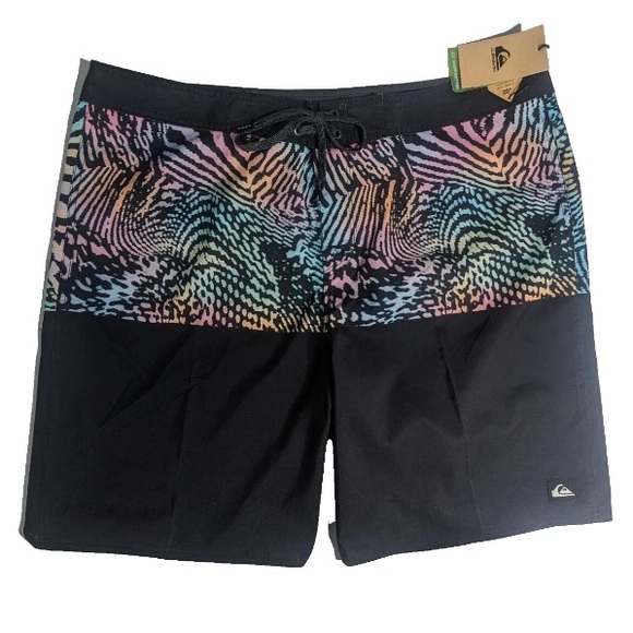 Quiksilver Other - NEW SIZE 38 Men's Quiksilver Boardshorts Division 20" Length Polyester Black